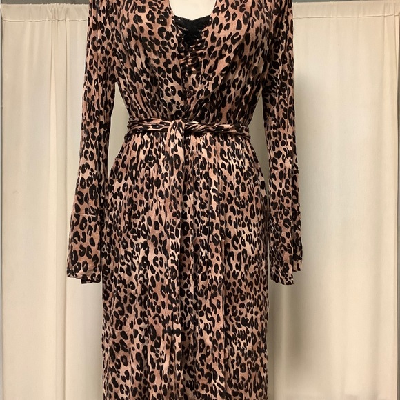 Soma Animal Print 2 pc Chemise XS Robe S/M - Picture 6 of 16